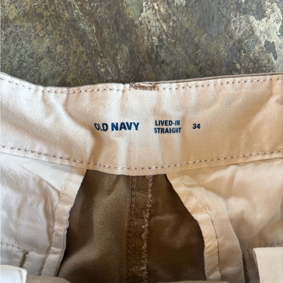 Old Navy Lived in Straight Men’s Short - Picture 4 of 4